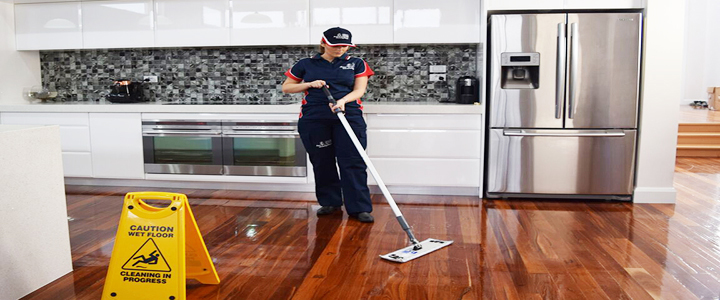 How is Commercial Cleaning Different to Home Cleaning?